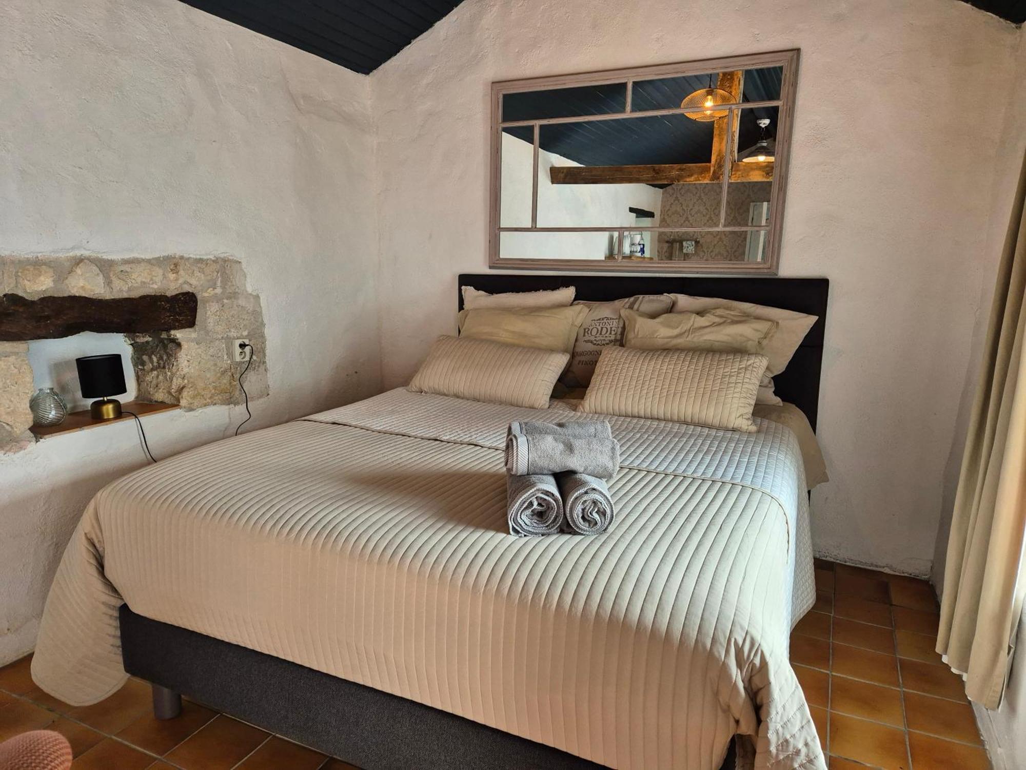 La Nouvelle Vie En Quercy Bed & Breakfast Montaigu-de-Quercy Екстериор снимка